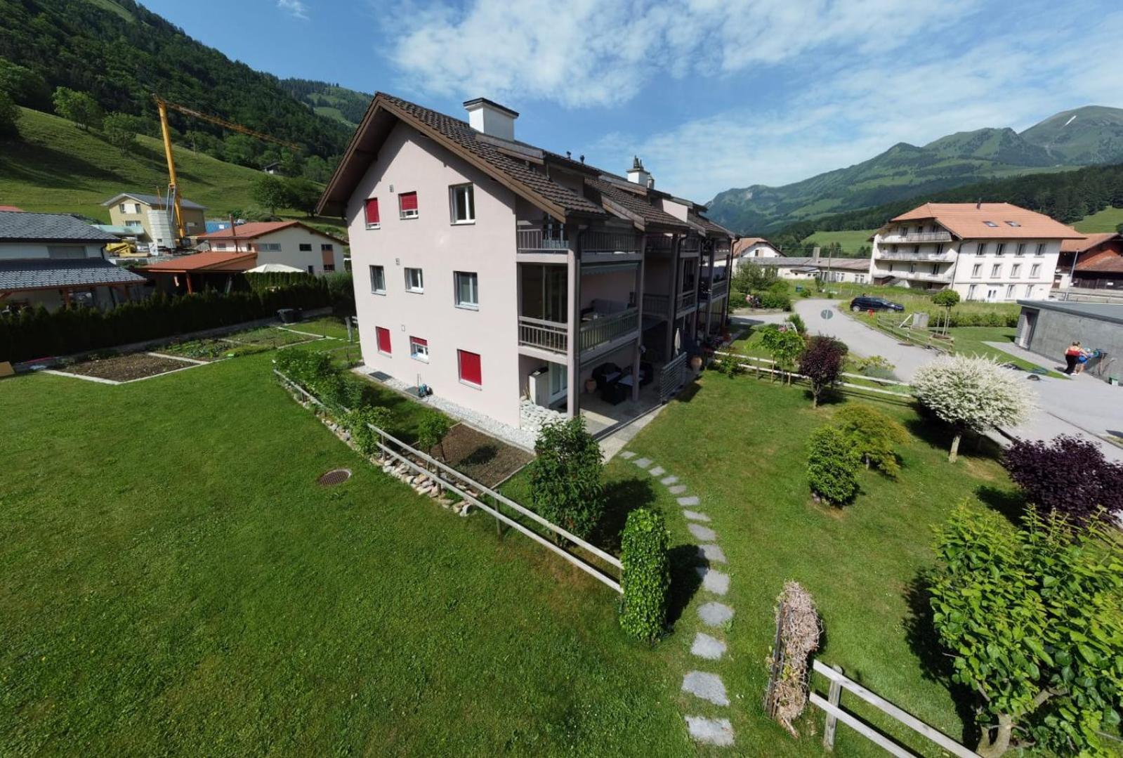Gruyere Alpes Appartement 3 Chambres Bbq Parking Neirivue Luaran gambar
